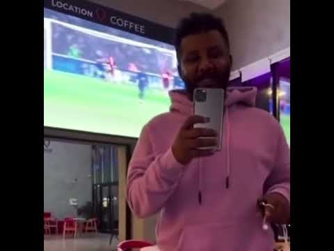 ‏لاعب الشباب هتان باهبري مع احترامي لكورنادو بس لا تشبهني فيه😂