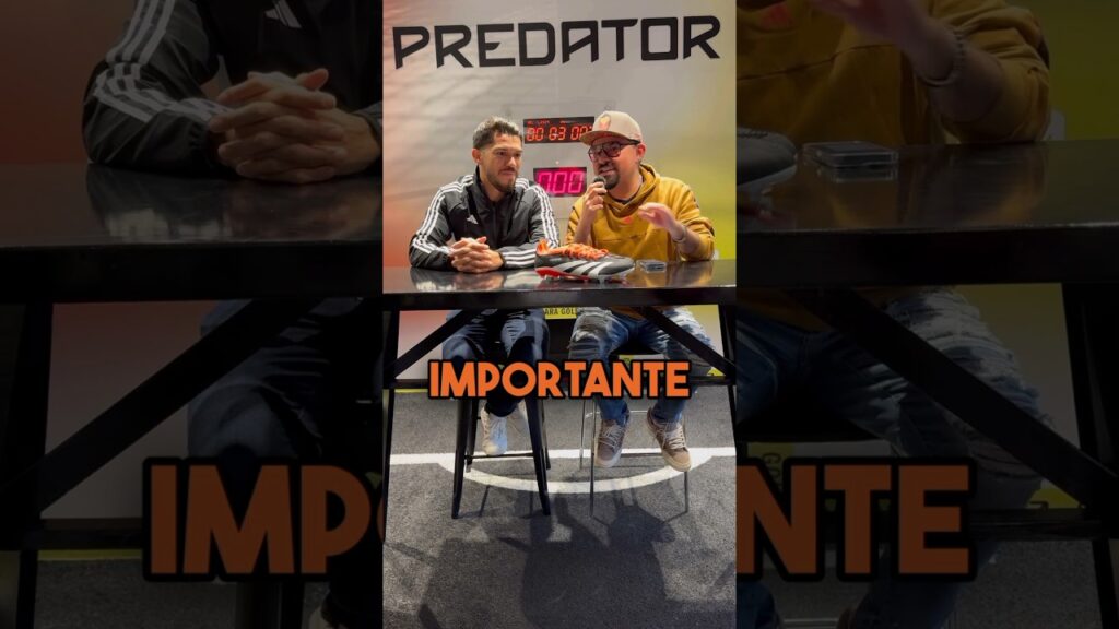 ¡¡PREGUNTAS RÁPIDAS CON HENRY MARTÍN!! ⚽️🦅 #Futbol #ClubAmerica #Fan10 #AdidasPredator