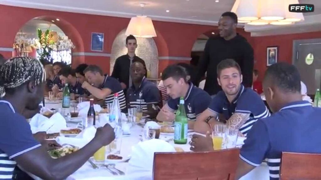 Mandanda : "Faites-nous vibrer"