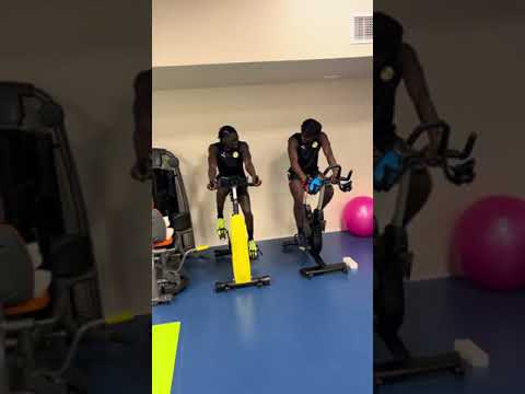 Bamba Dieng et Pathé Ciss entraînement en salle