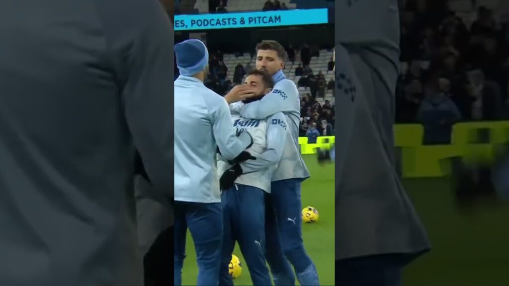 Man City boys showing Bernardo Silva a bit of tough love 😂💪