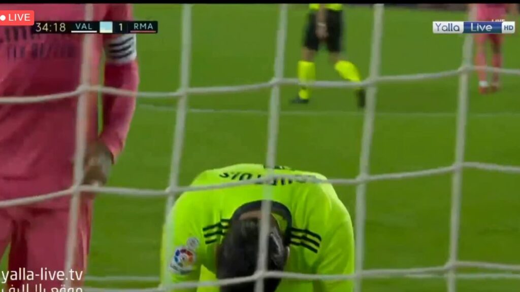 Carlos Soler GOAL vs REAL MADRID - VALENCIA 1-1 REAL MADRID - LA LIGA 08/11/2020