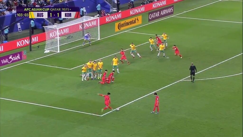 The moment Son Heung-min scored a free kick in the 104th minute 🤯 | Australia vs South Korea 1-2