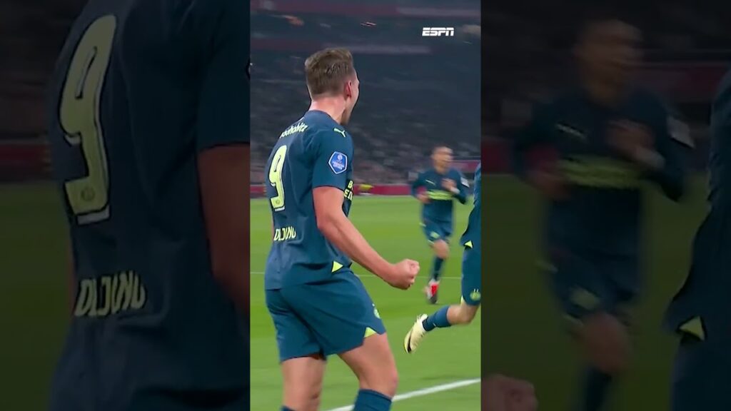 LUUK DE JONG RONDT SCHITTERENDE AANVAL AF 🔥