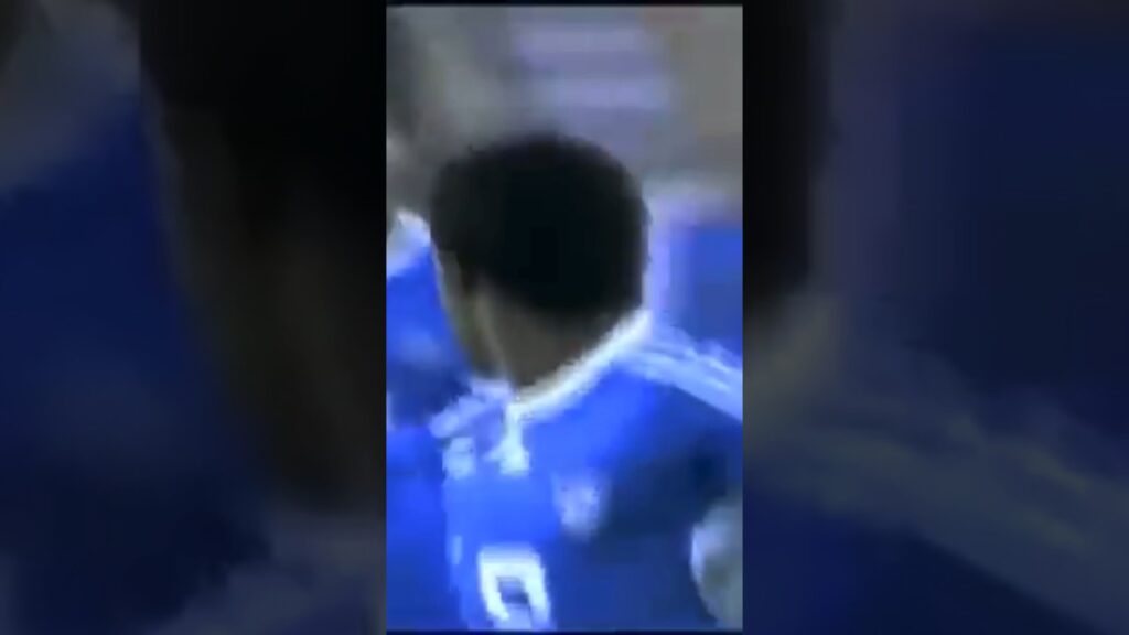 نواف العابد سجل اسرع هدف 🥅 في التاريخ