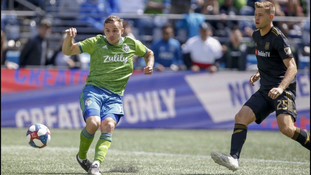 GOAL: Jordan Morris opens the scoring in the first minute of the match vs LAFC