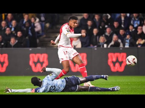 Regardez le frappe incroyable de Ismail Jakobs face Le Havre