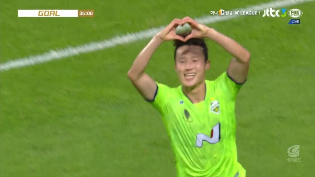 [K리그] 전북2-1성남, 손준호 추가골 Feat.문선민의 재치있는 어시스트