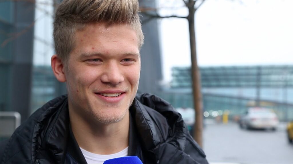 Han er tilbage: Se det første Cornelius interview her | fcktv.dk