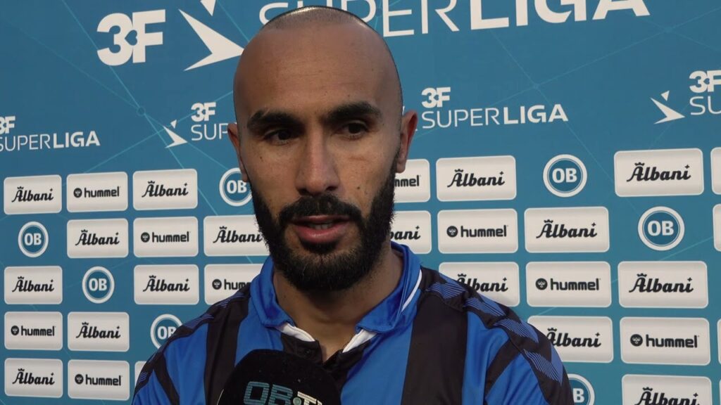 - Vi dominerer kampen, og det føles fantastisk at vinde i Aarhus