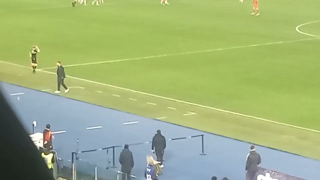 Roma-Cagliari 4-0, il rigore di Paulo Dybala