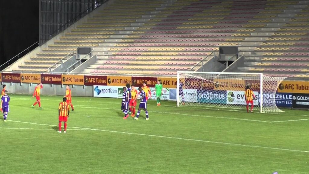 U21 Cup AFC Tubize - RSC Anderlecht Johan Sampaoli and Wout Faes