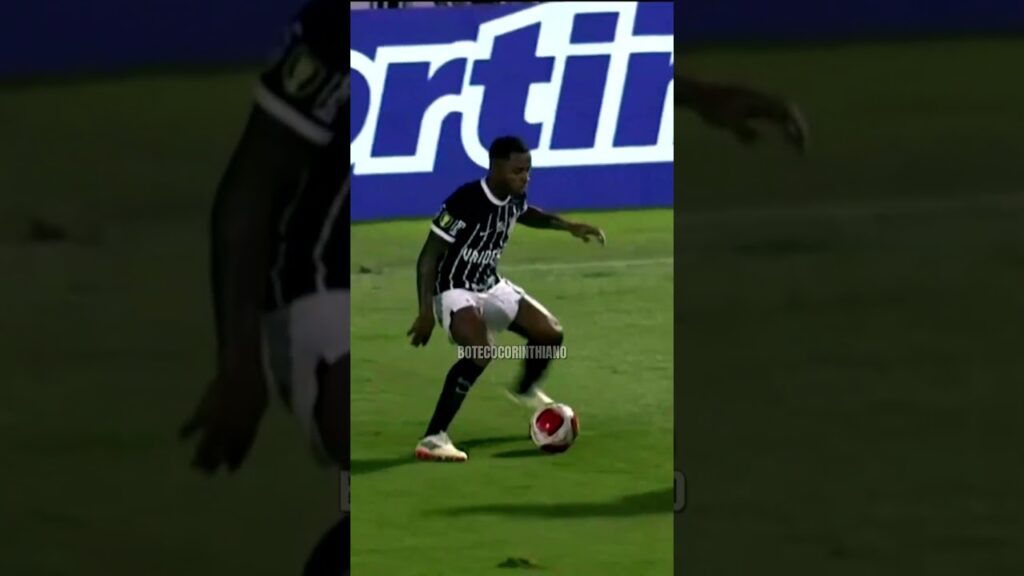 DIEGO PALACIOS SAIU MACHUCADO AINDA NO PRIMEIRO TEMPO