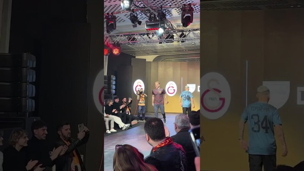 Lucas Torreira ve Barış Alper Yılmaz sahnede 💯 #galatasaray