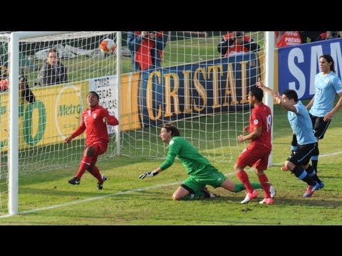 Dodgy opener helps Uruguay to thrilling win over Peru