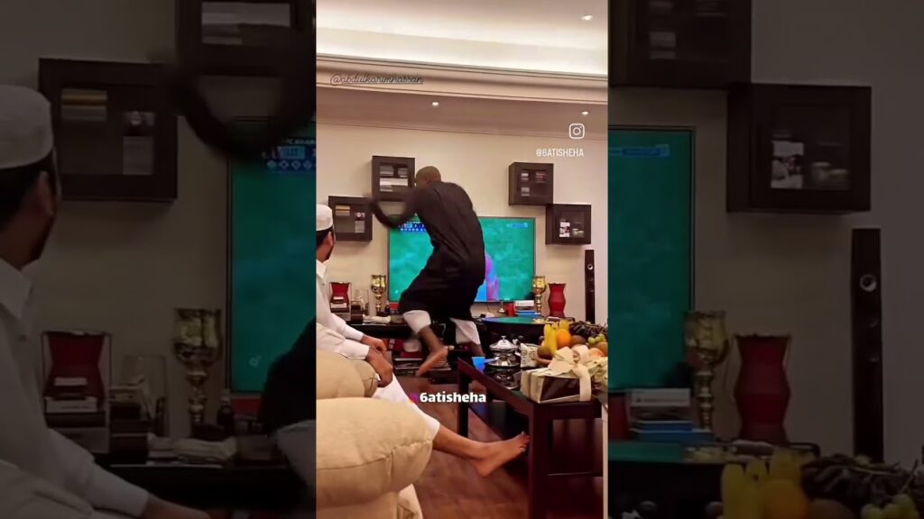 پرسپولیس  هواداران پرشور#پرسپولیس_قهرمان #football یم حسن بازیکن پرسپولیس #پرسپولیس