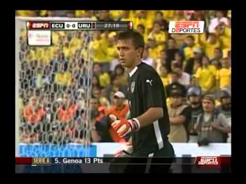 Debut de Fernando Muslera en la selección mayor de Uruguay - 10/10/2009