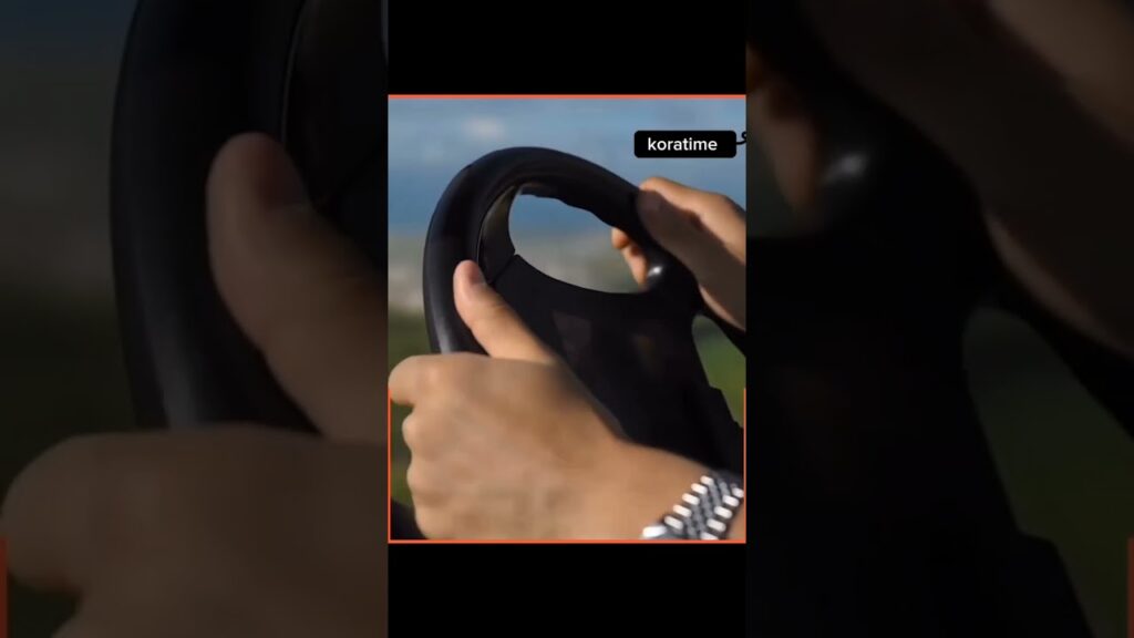 نادي سوتشي الروسي يقدم لاعبه الجديد يحيى عطية الله بطريقة مميزة و مضحكة #المنتخب_المغربي #football