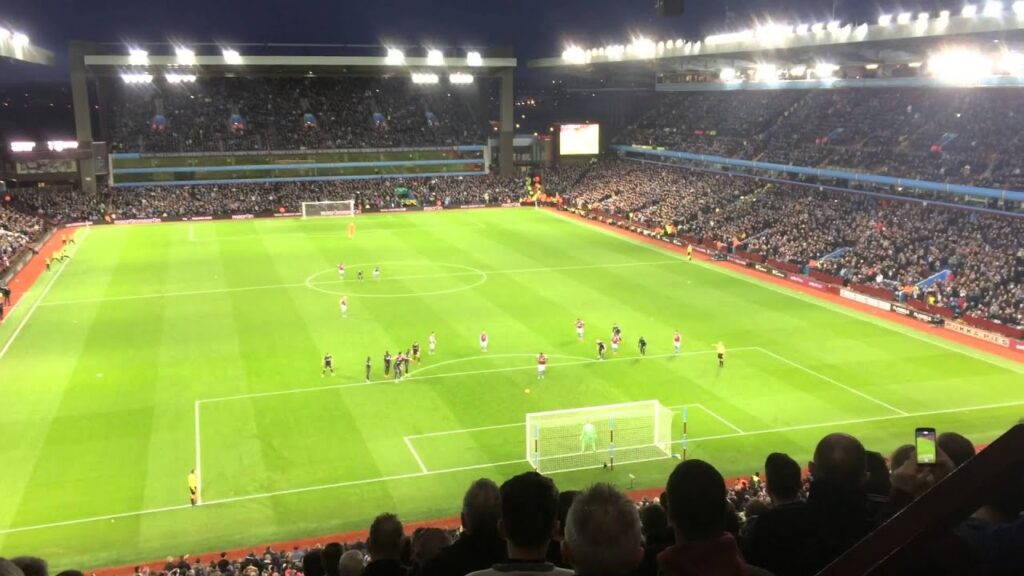 Jordan Ayew Penalty vs West Ham United 26/12/15