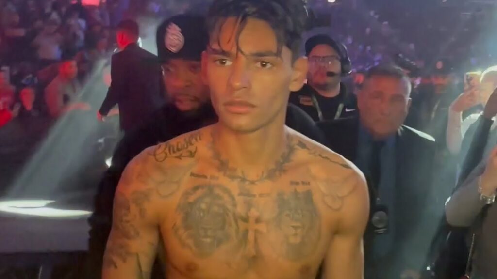 Ryan Garcia SECONDS AFTER KNOCKING OUT Oscar Duarte; leaves ring VICTORIOUS after De La Hoya BEEF