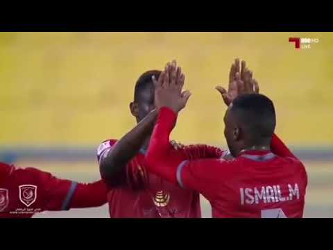 Almoez Ali (Al Duhail) - 04/01/2017 - Muaither 1x3 Al Duhail - 1 gol
