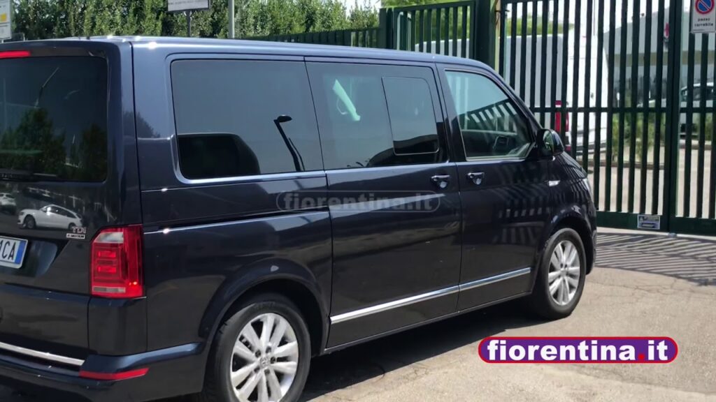 Martin Caceres arriva al centro sportivo