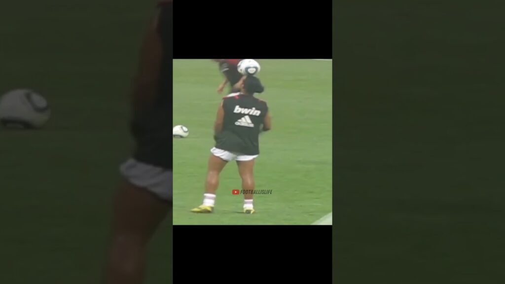 Ronaldinho's Magic Training Skills🪄🇧🇷