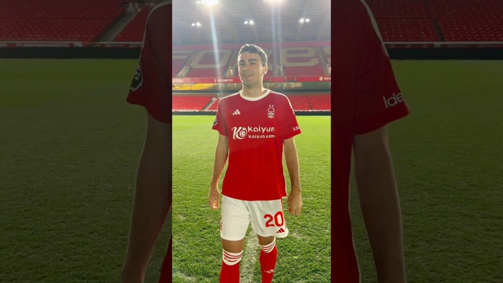 GET TO KNOW GIO REYNA! 🇺🇸📲