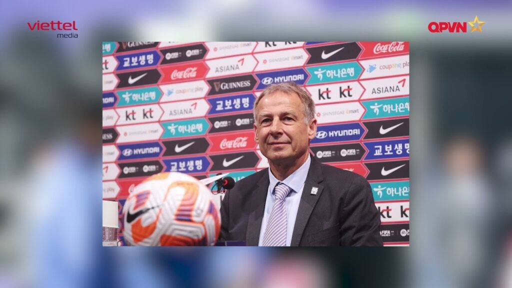 LĐBĐ Hàn Quốc sa thải HLV Klinsmann ngay sau bê bối ẩu đả của Son Heung Min và Lee Kang In