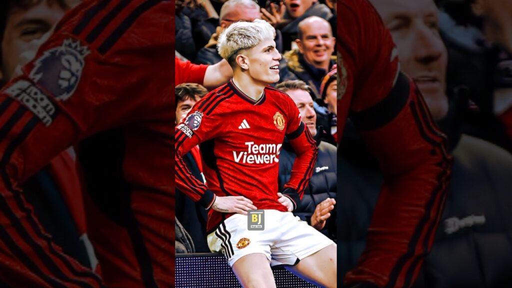 What does *Garnacho* reply to *Ángel Di María* 😯