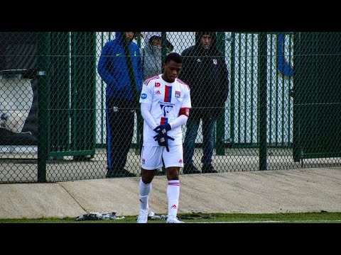 16 year old Enzo Molebe Is CRAZY Good!