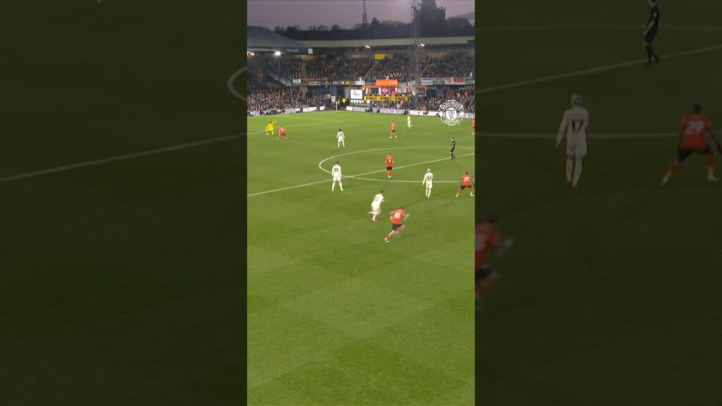 Andre Onana With A Fantastic Pass To Dalot 👌