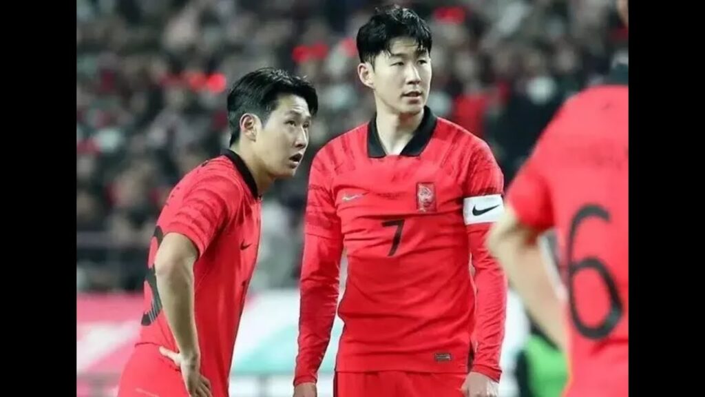 탁구로 몸싸움까지 벌인 손흥민·이강인 적극 중재한 인물, 황선홍 감독이었다 Son Heung-min and Lee Kang-in, who even had a