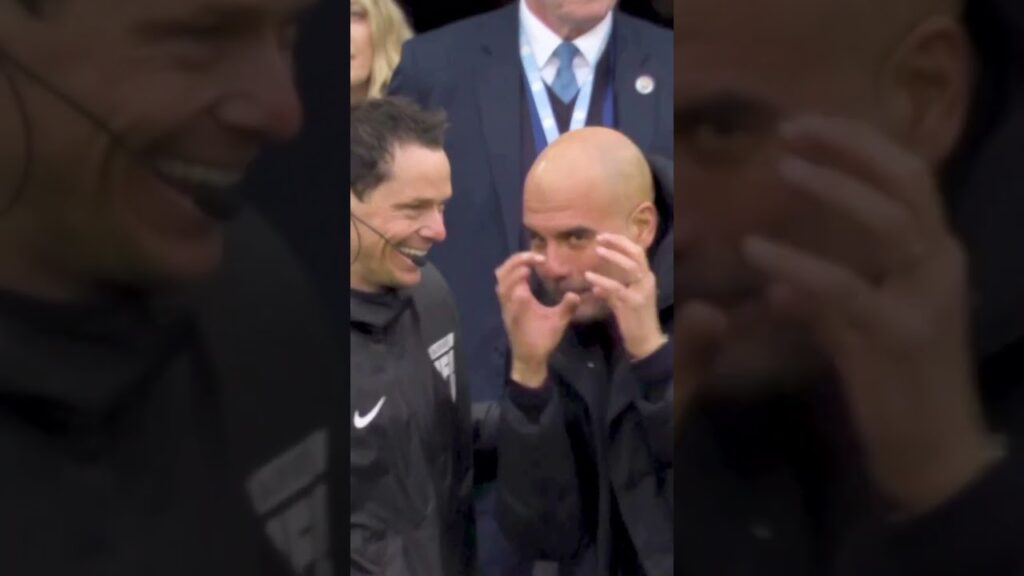 Pep Guardiola and the fourth official in the Manchester derby 😅