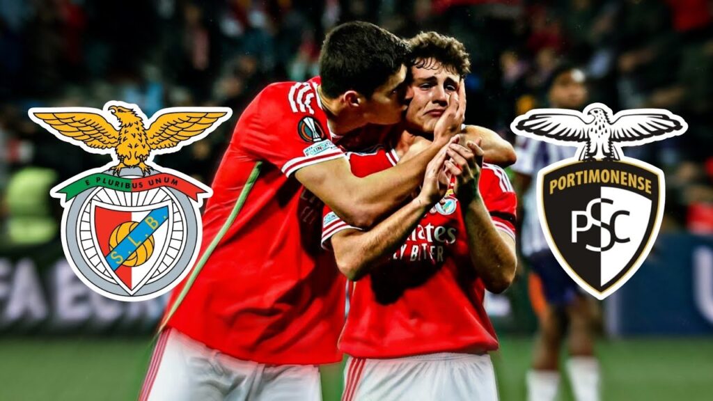 ESTÁDIO DA LUZ DE PE A APLAUDIR JOÃO NEVES E ANTONIO SILVA