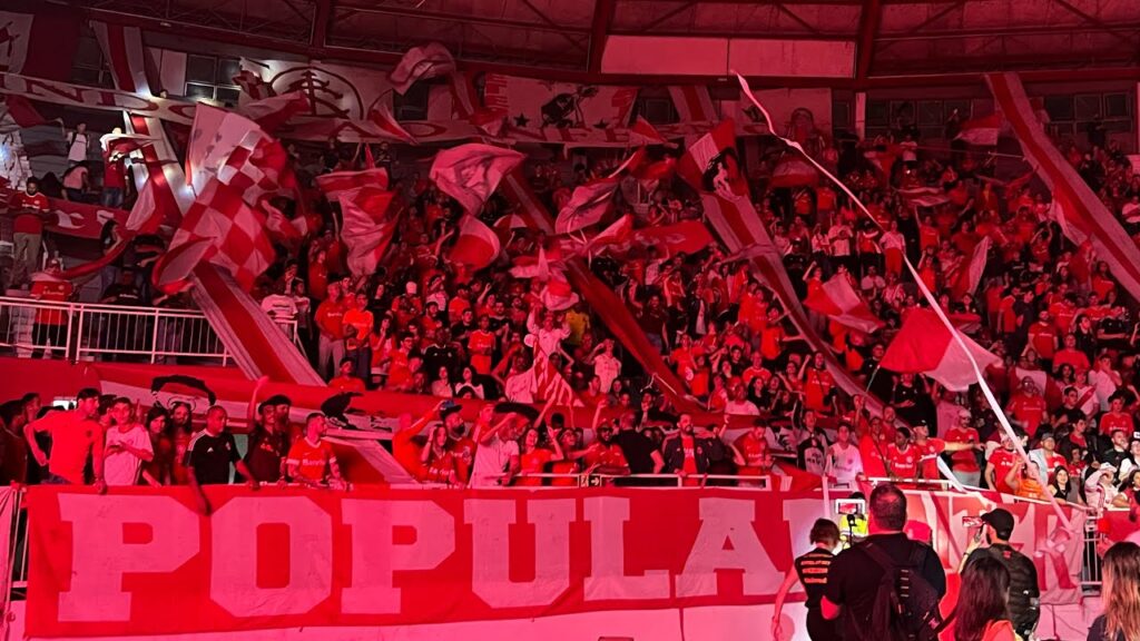 Apresentação ENNER VALENCIA - Ponha raça em campo para ser o primeiro