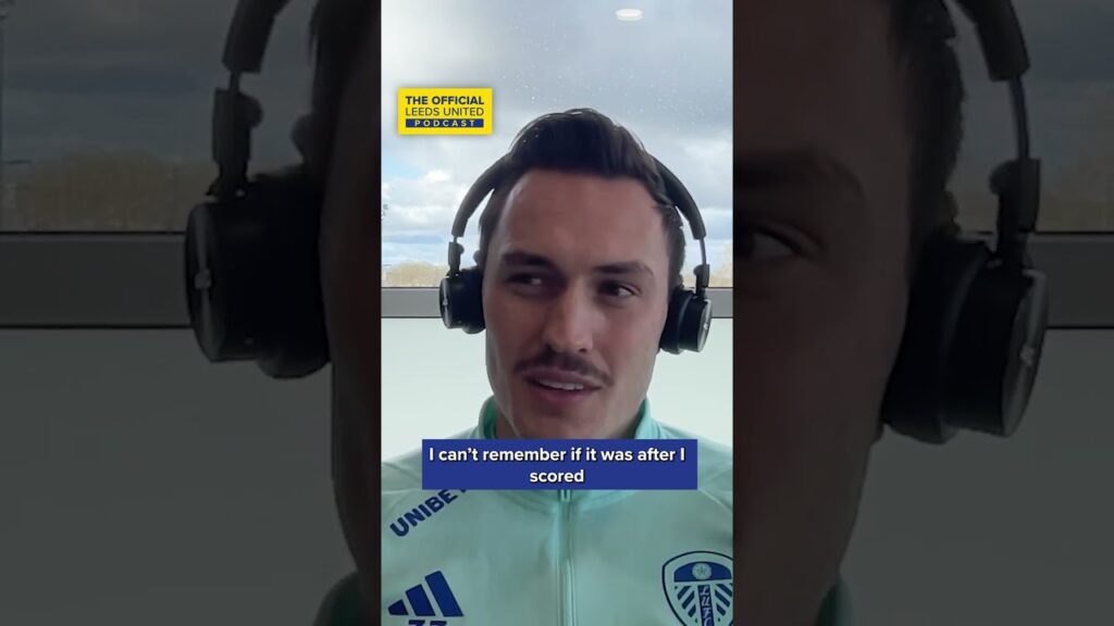 Elland Road = the best atmosphere | Connor Roberts #lufc