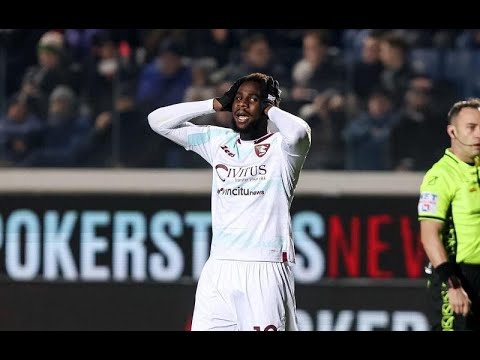 Salernitana : Boulaye Dia dans la tourmente après son refus d’entrer en jeu Salernitana : Boulaye Dia dans la tourmente après son refus d'entrer en jeu