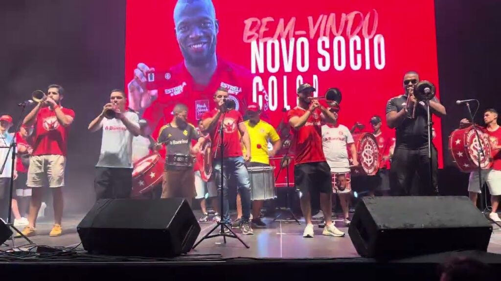 Apresentação ENNER VALENCIA - Tema da Vitória