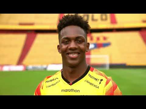 ⚫️🟡 #BarcelonaSC oficializó a Djorkaeff Reasco para la ofensiva torera en 2024