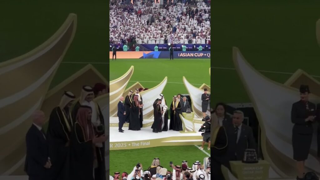 شيل شيل شيل يا طويل العمر شيل 😂🇶🇦❤️ الهيدوس قطر على طريقة ميسي الأرجنتيني بكاس العالم قطر ❤️