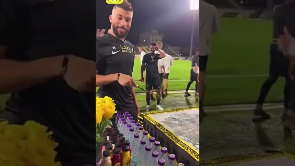 عبدالرحمن العبود🤣