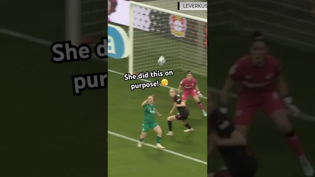 WONNDERFUL acrobatic goal! 😮‍💨🤯