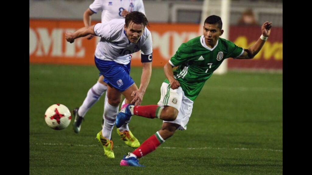 Orbelin Pineda Análisis de Juego - Mexico vs Islandia (Versión en Español)