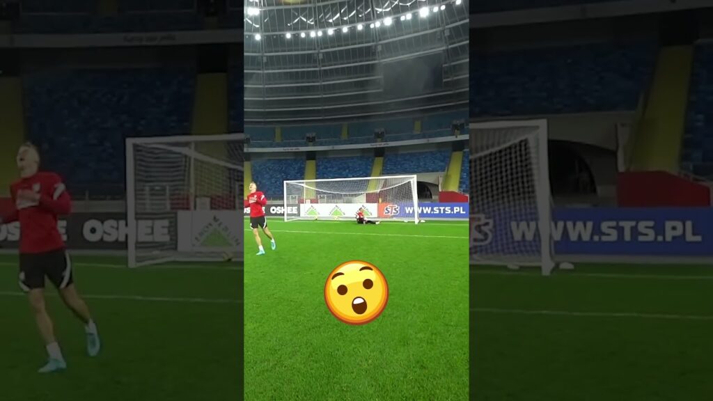 "JAK ZIDANE W FINALE LIGI MISTRZÓW!" 🤯 ⭐️ #shorts #laczynaspilka #szczęsny #zidane