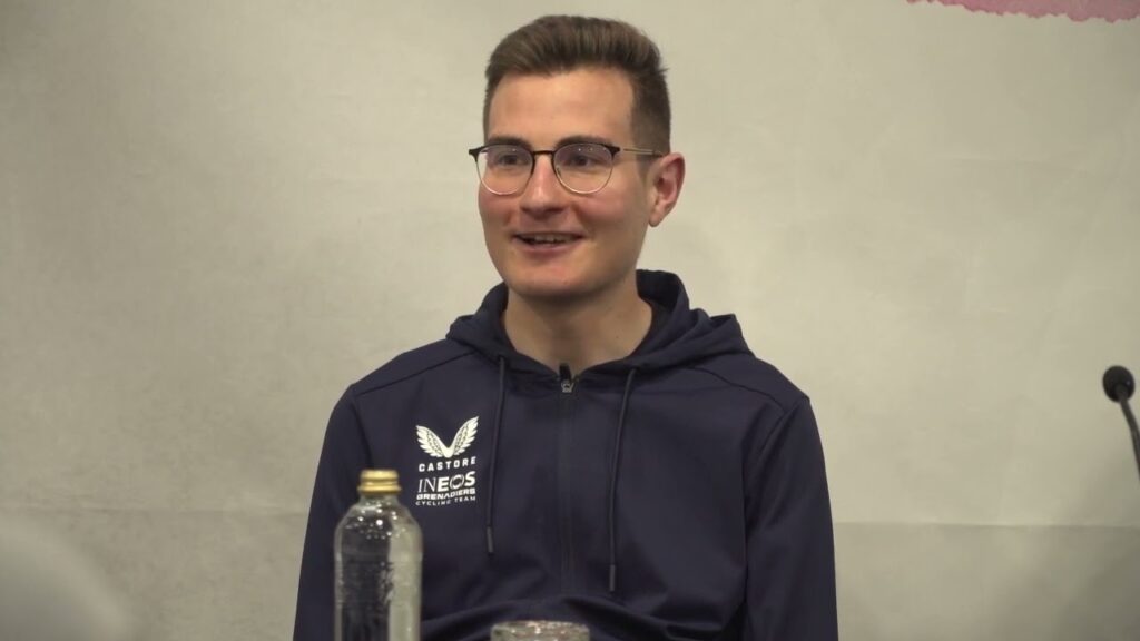 Rueda de prensa de Egan Bernal y Carlos Rodríguez en O Gran Camiño 2024