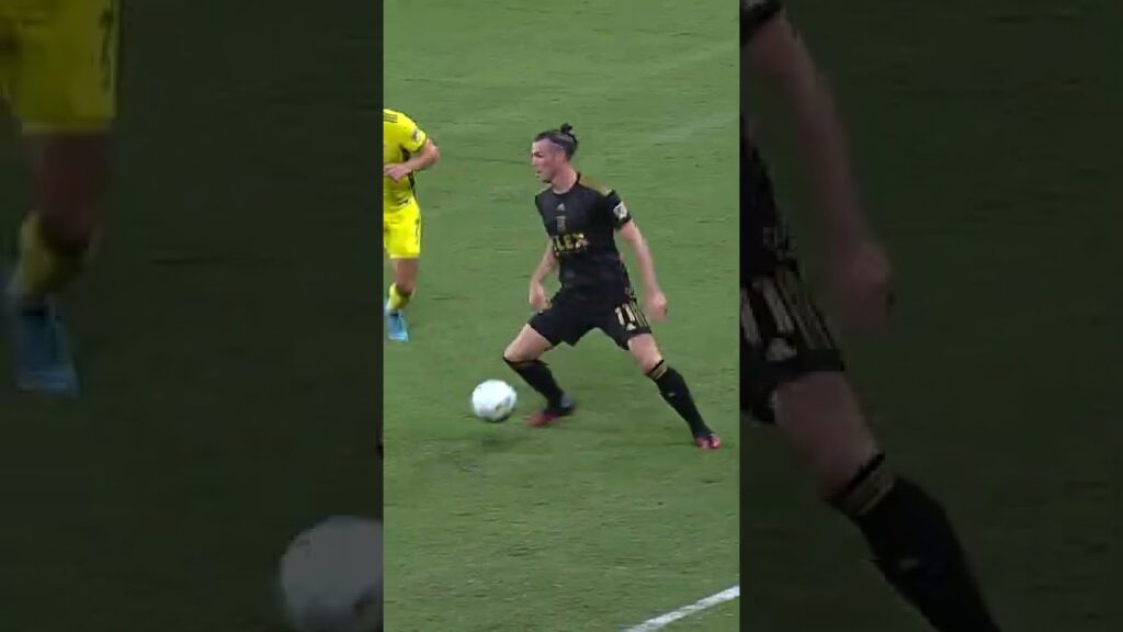 Gareth Bale with them tekkers #shorts