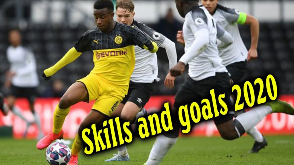 The Reason Many Clubs Want Him I Youssoufa Moukoko Skills And Goals 2020