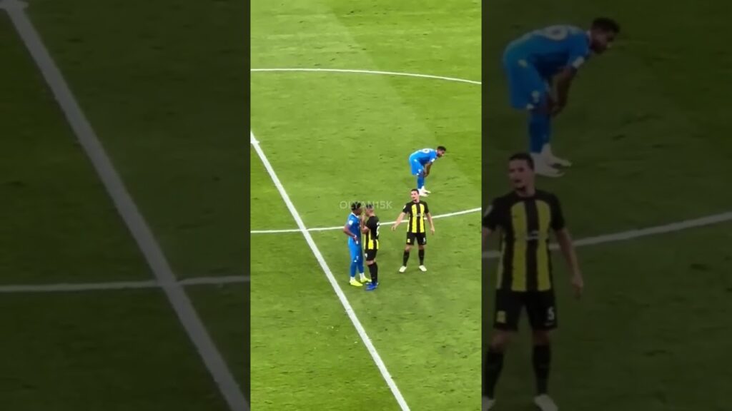 عراك حمدالله وعلي البليهي 😨‼️#الاتحاد_الهلال