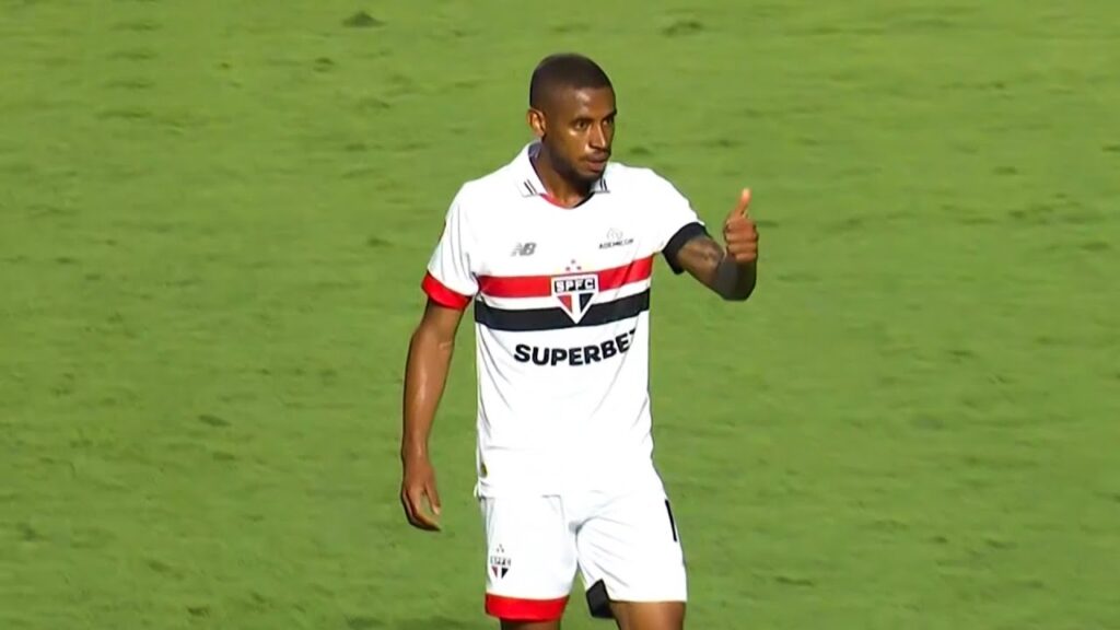 Estreia de André Silva pelo São Paulo! Estreia de André Silva pelo São Paulo!